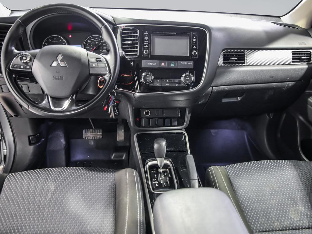 Mitsubishi Outlander ES 2017 d’occasion à vendre - 23