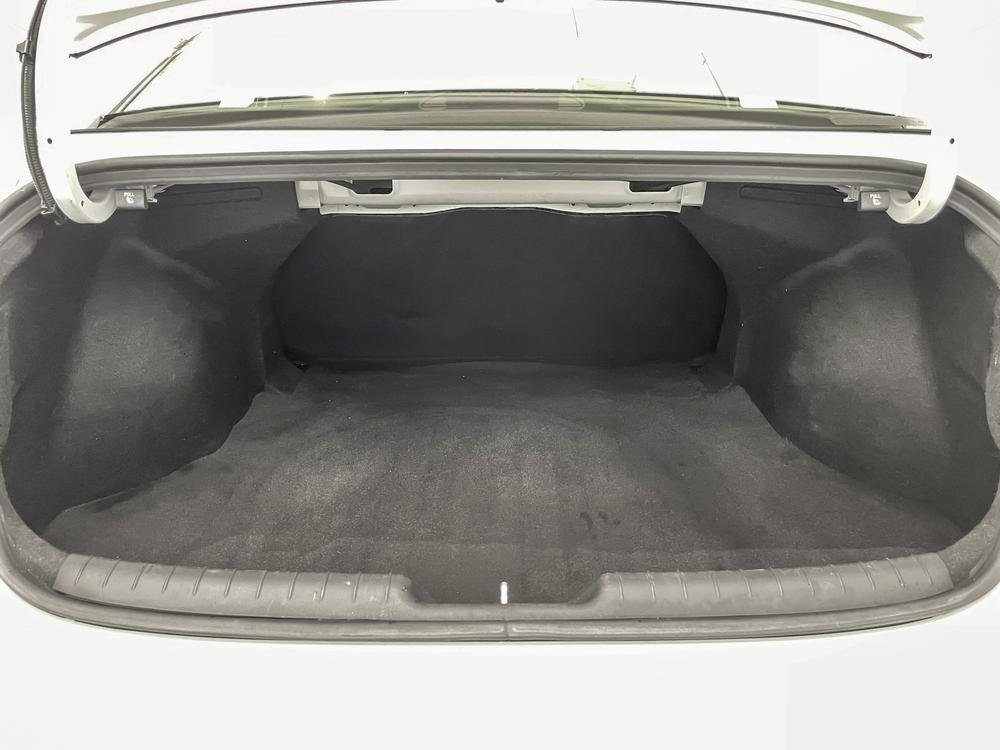 Hyundai Elantra Preferred Tech 2022 d’occasion à vendre - 32