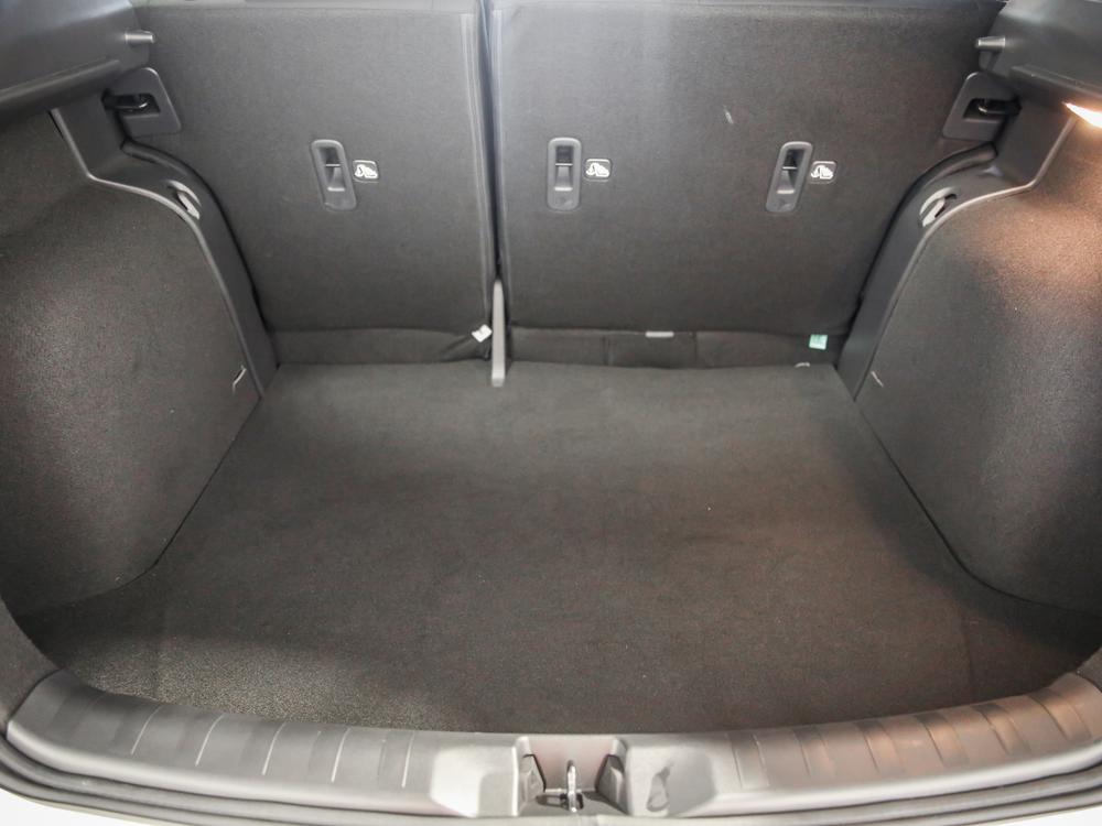 Nissan Kicks SV 2023 d’occasion à vendre - 31