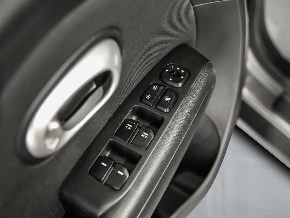 Kia Soul LX 2015 d’occasion à vendre - 14