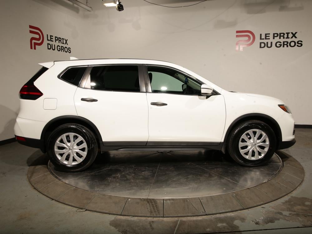 Nissan Rogue S 2017 d’occasion à vendre - 2