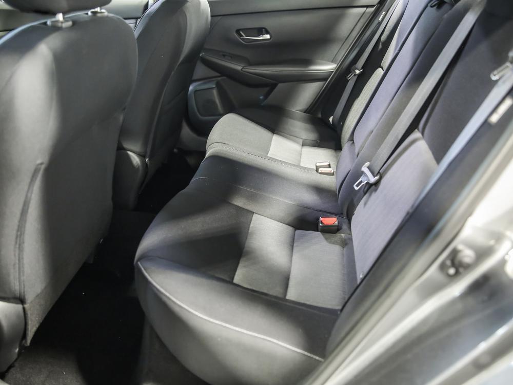 Nissan Sentra SV 2021 d’occasion à vendre - 31