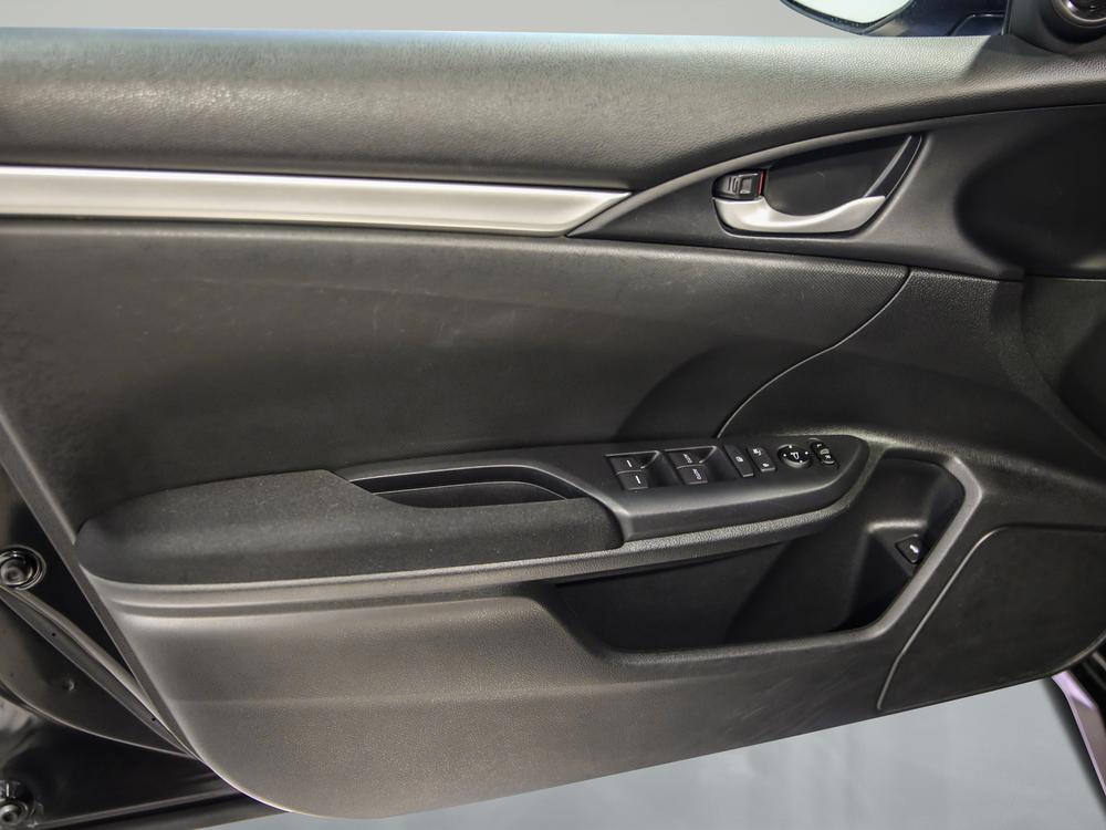 Honda Civic Berline LX 2019 d’occasion à vendre - 13