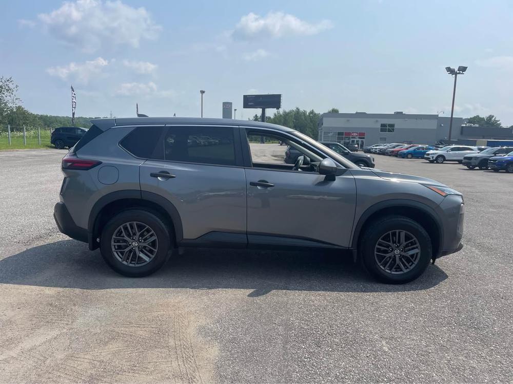Nissan Rogue S FWD 2021 d’occasion à vendre - 4