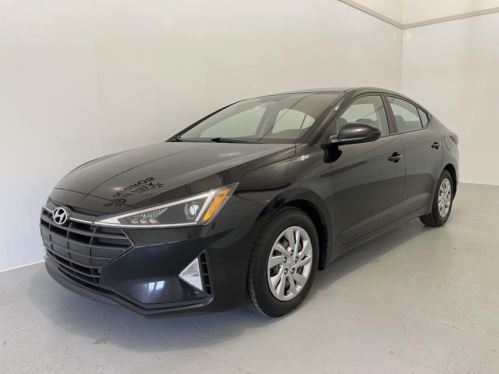 Hyundai Elantra Essential 2020 d’occasion à vendre - 3