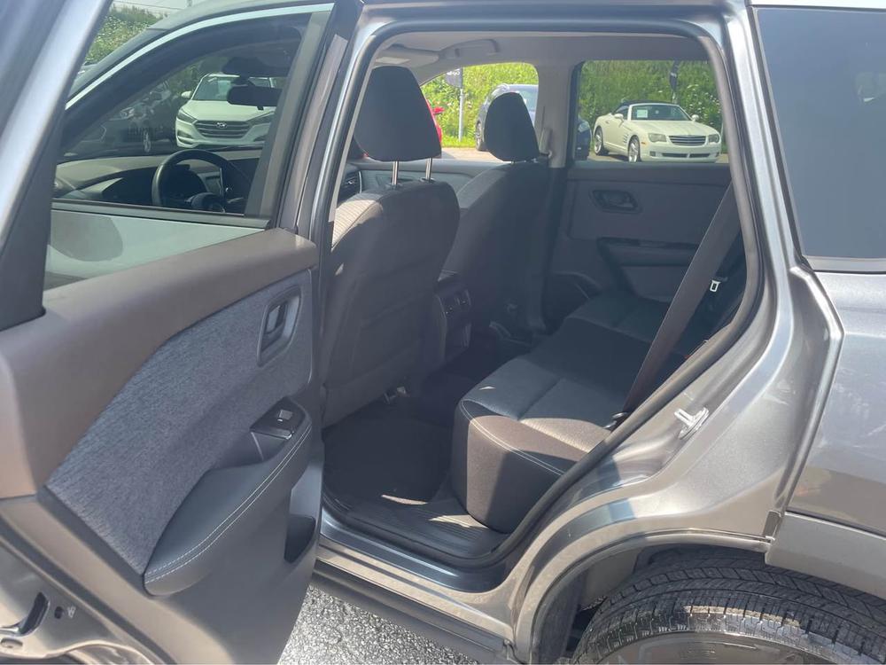 Nissan Rogue S FWD 2021 d’occasion à vendre - 12