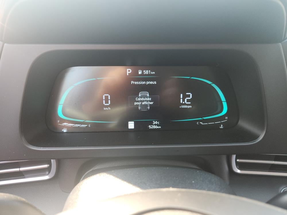 Hyundai Elantra Preferred 2024 d’occasion à vendre - 17
