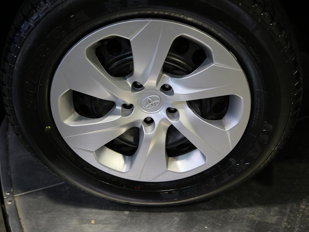 Toyota RAV4 LE 2022 d’occasion à vendre - 11