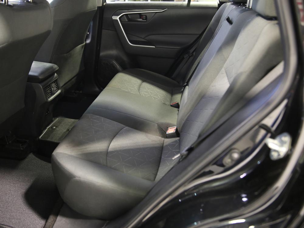 Toyota RAV4 LE 2022 d’occasion à vendre - 31