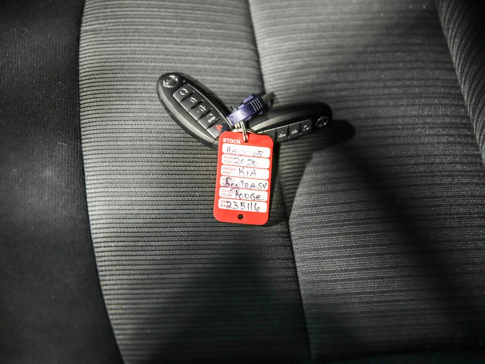 Nissan Sentra SV 2020 d’occasion à vendre - 33