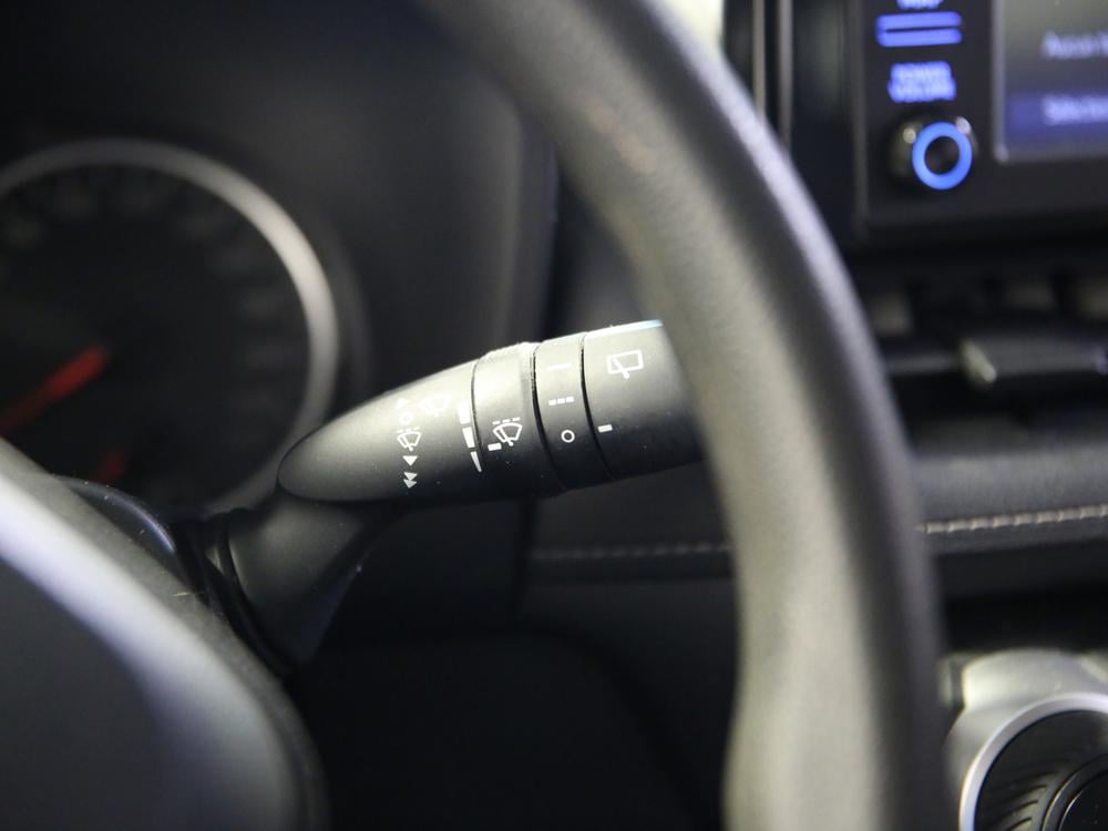 Toyota RAV4 LE 2022 d’occasion à vendre - 22
