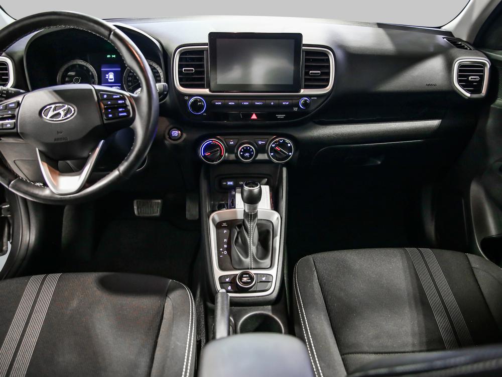 Hyundai Venue Preferred 2022 d’occasion à vendre - 23