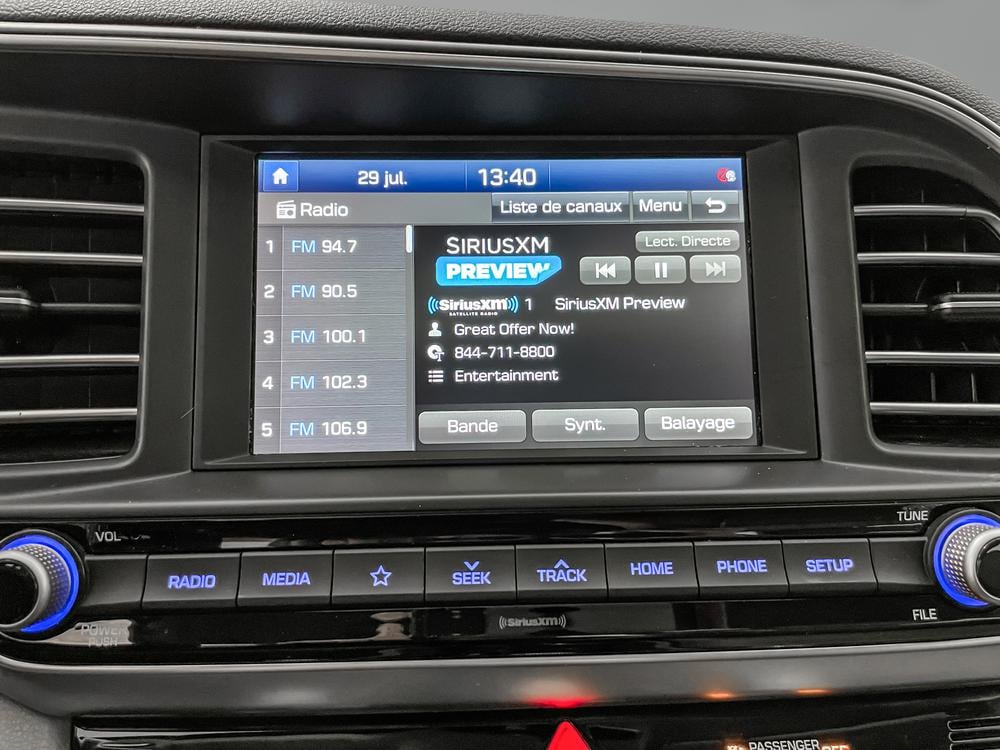 Hyundai Elantra Luxury 2020 d’occasion à vendre - 22