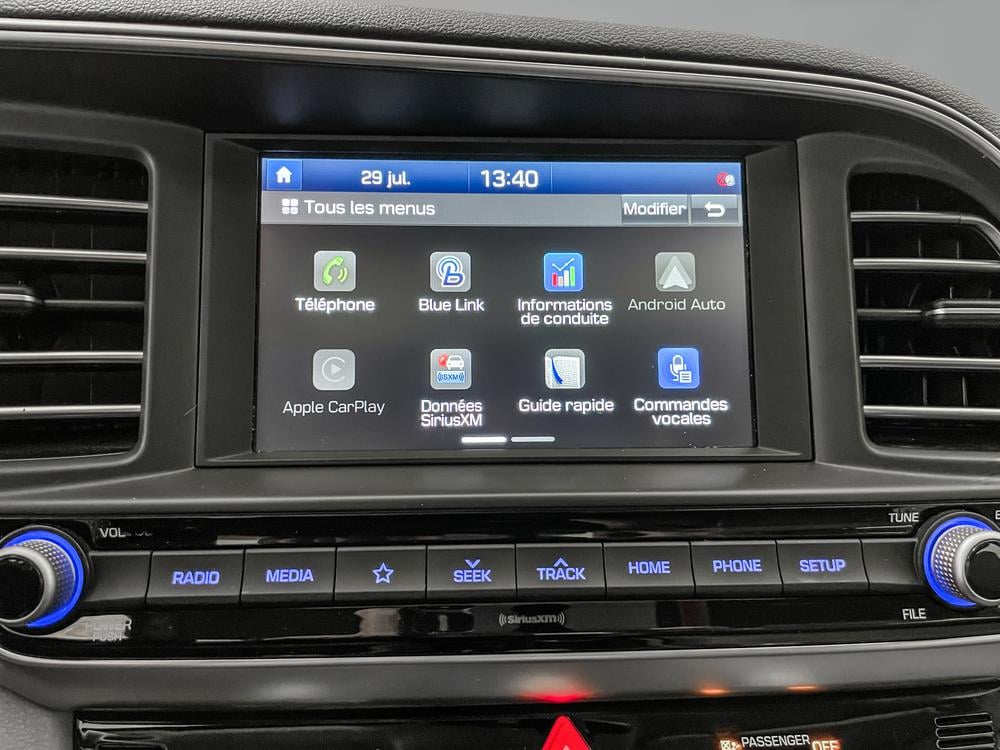 Hyundai Elantra Luxury 2020 d’occasion à vendre - 23