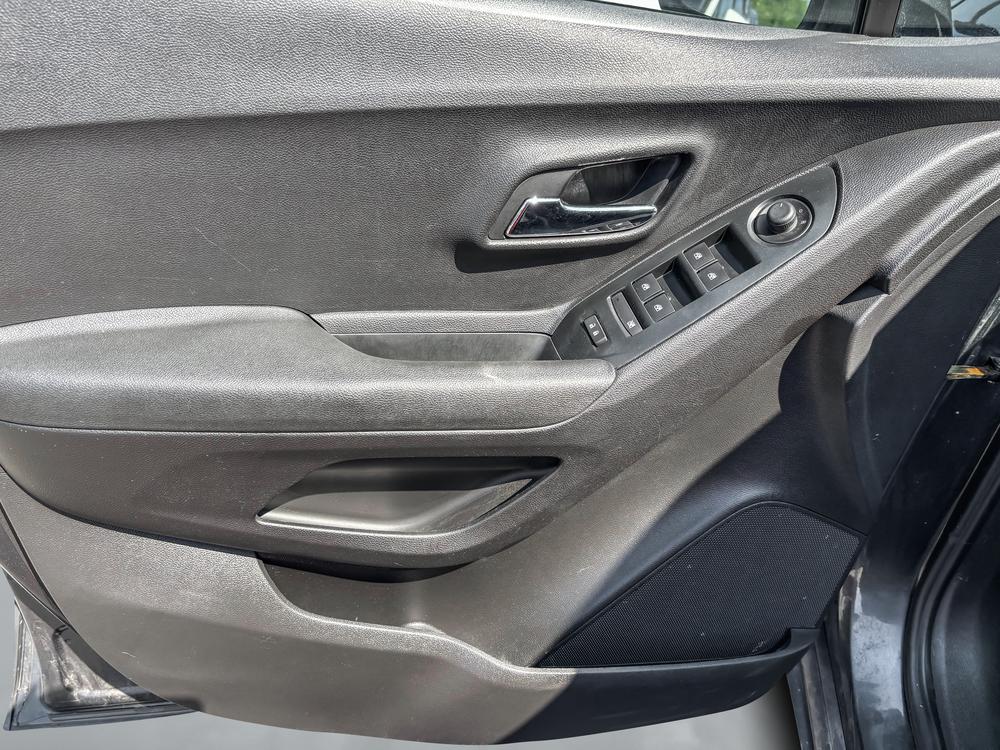 Chevrolet Trax LT FWD 2018 d’occasion à vendre - 11