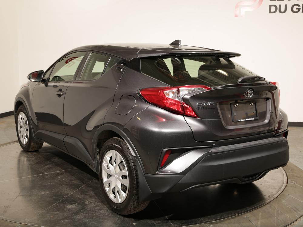 Toyota C-HR LE 2021 d’occasion à vendre - 6