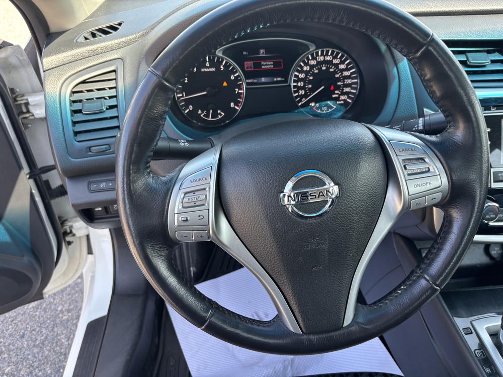 Nissan Altima 2.5 SV 2018 d’occasion à vendre - 14
