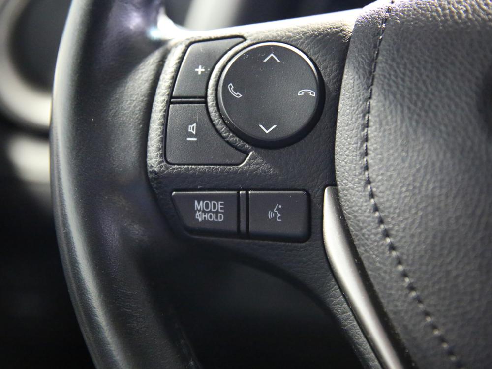 Toyota RAV4 XLE 2017 d’occasion à vendre - 21