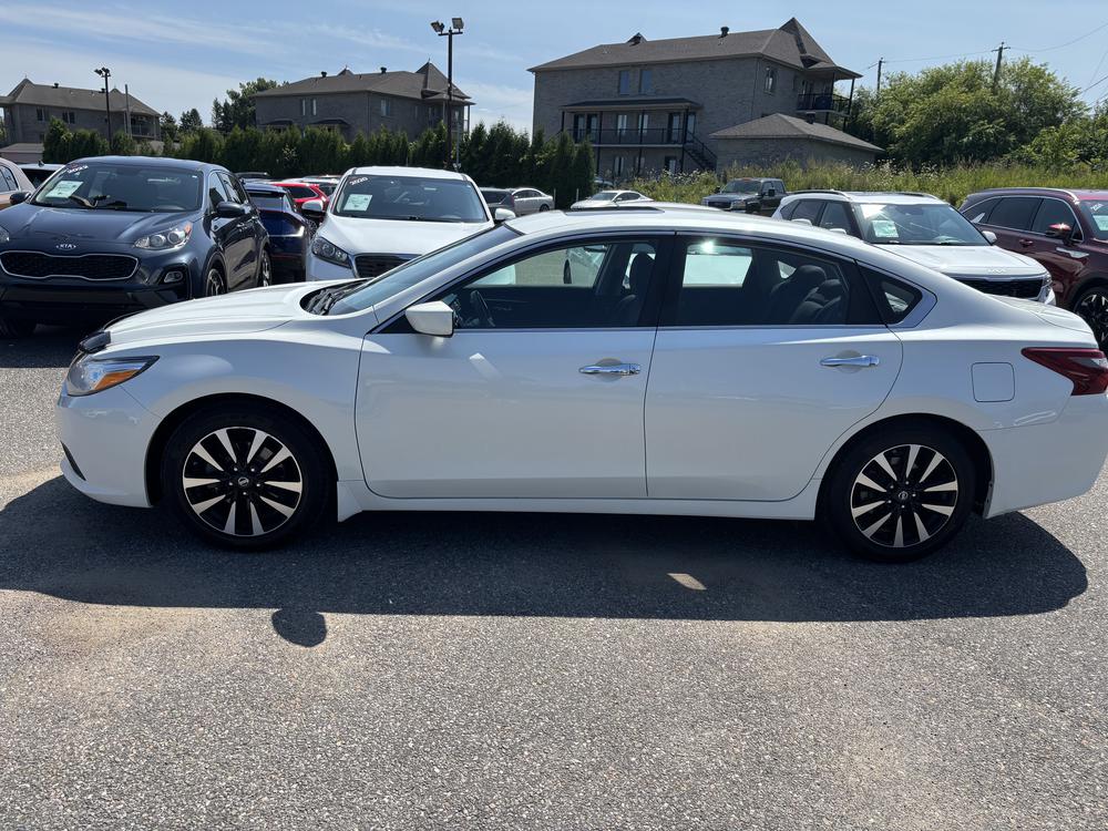 Nissan Altima 2.5 SV 2018 d’occasion à vendre - 4