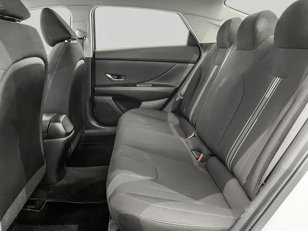 Hyundai Elantra Preferred 2021 d’occasion à vendre - 28