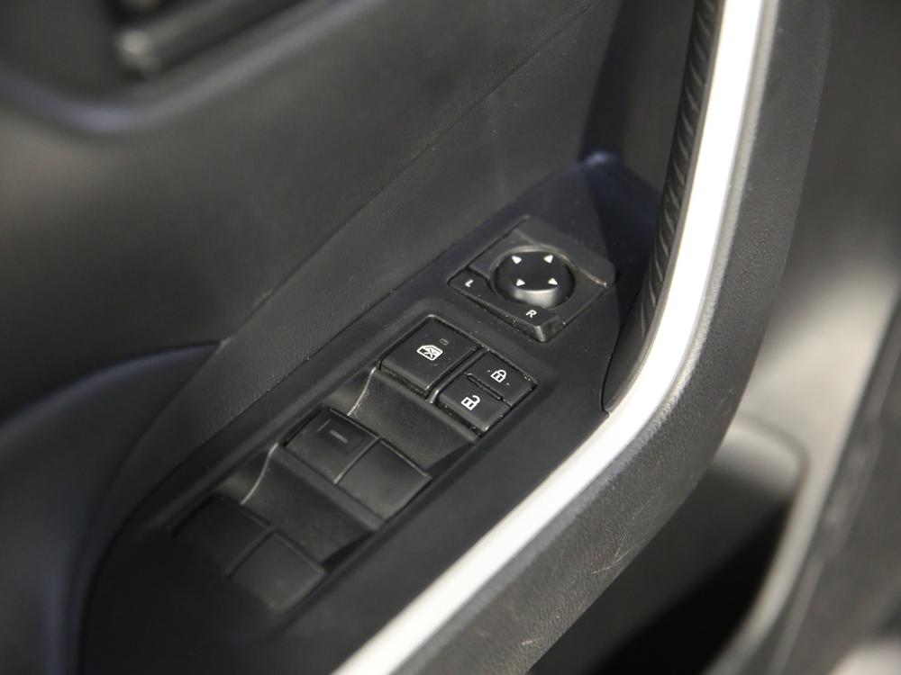 Toyota RAV4 LE 2022 d’occasion à vendre - 14