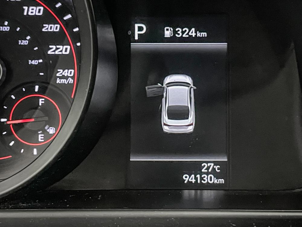 Hyundai Elantra Preferred 2021 d’occasion à vendre - 18