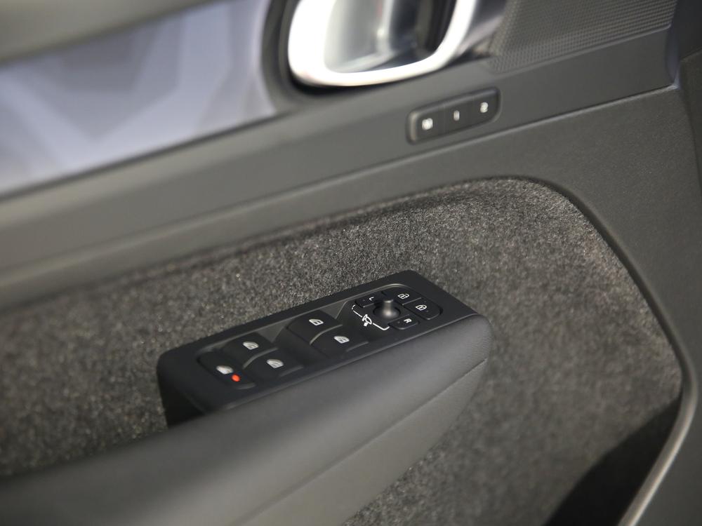 Volvo Recharge XC40 tout électrique TWIN PLUS 2024 d’occasion à vendre - 16