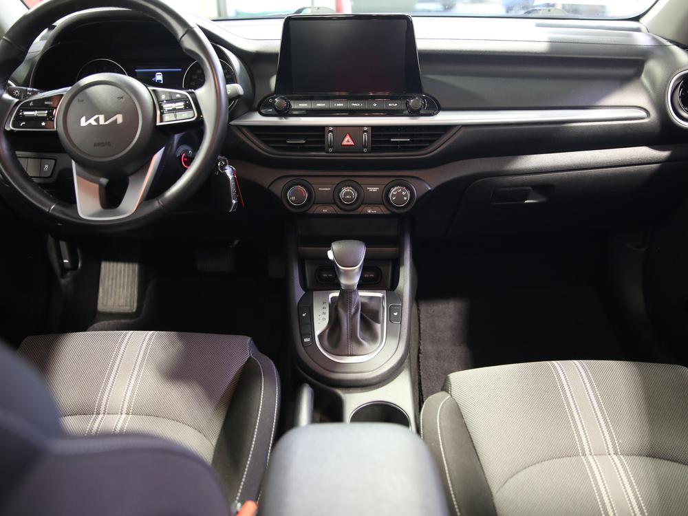 Kia Forte LX 2022 d’occasion à vendre - 23