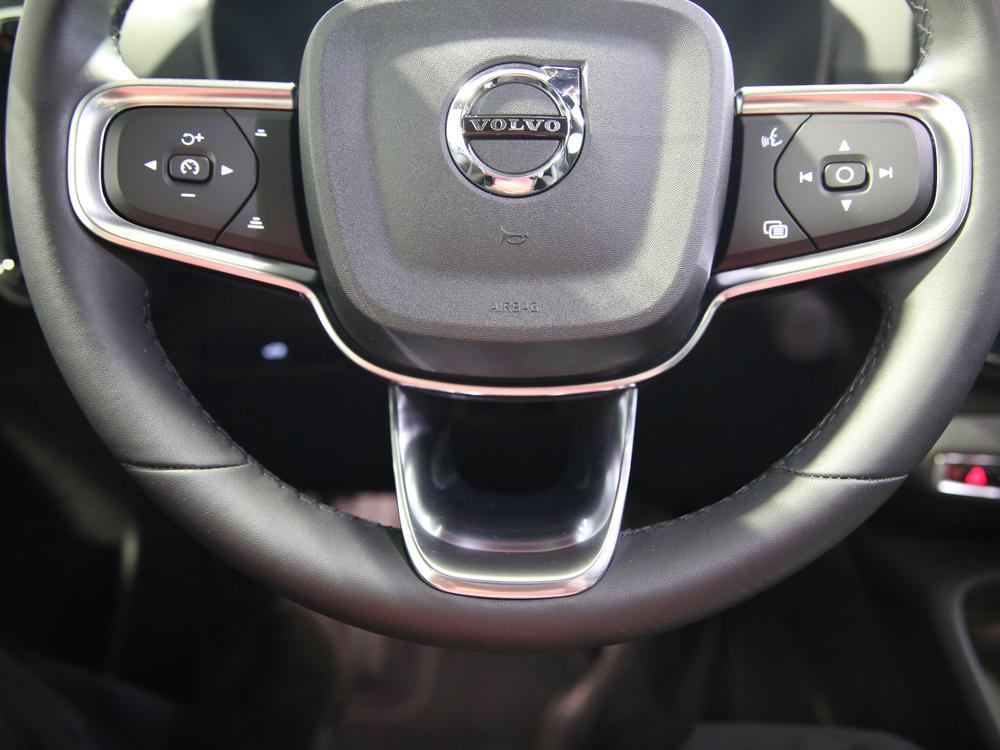 Volvo Recharge XC40 tout électrique TWIN PLUS 2024 d’occasion à vendre - 21