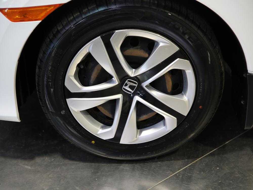 Honda Civic Sedan LX 2018 d’occasion à vendre - 11