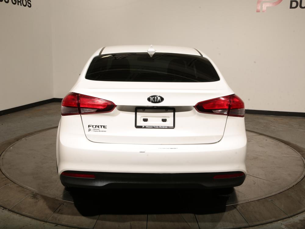 Kia Forte LX 2017 d’occasion à vendre - 4