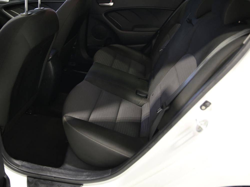 Kia Forte LX 2017 d’occasion à vendre - 30