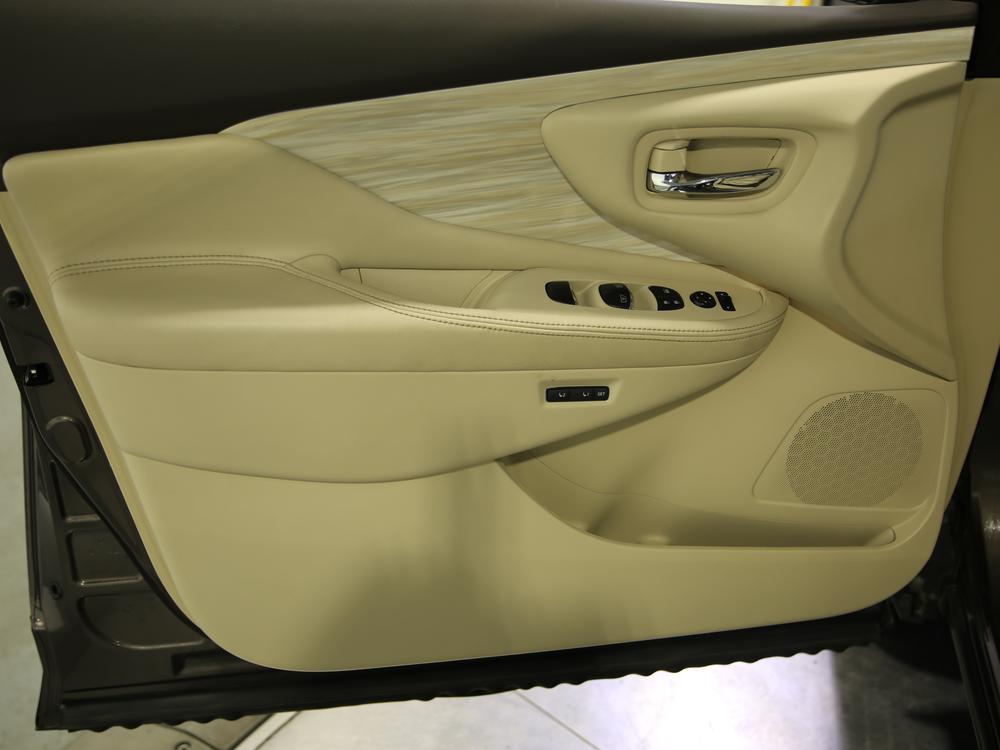 Nissan Murano PLATINUM 2016 d’occasion à vendre - 14