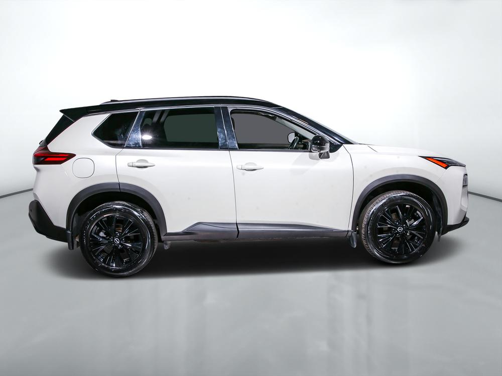 Nissan Rogue SV MIDNIGHT 2023 d’occasion à vendre - 2