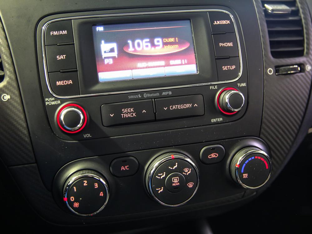 Kia 5 portes Forte EX 2014 d’occasion à vendre - 28