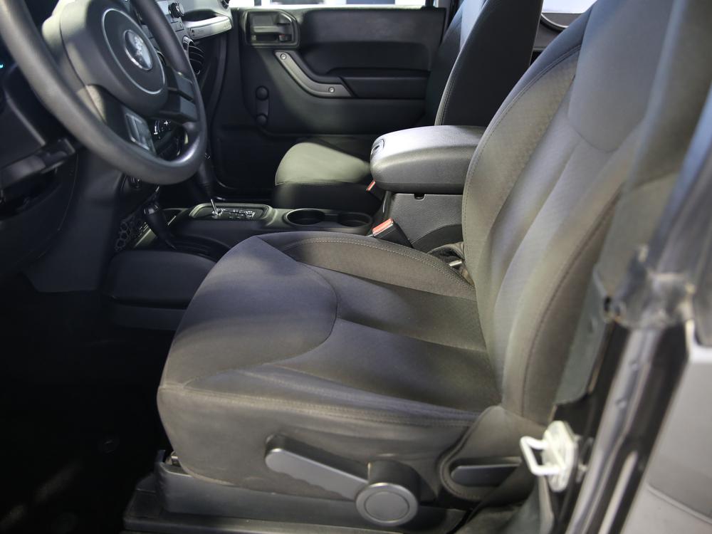 Jeep Wrangler JK Sport 2018 d’occasion à vendre - 14