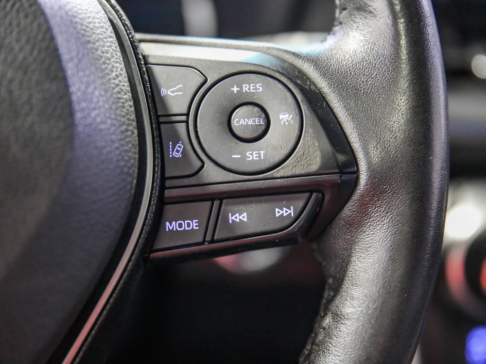 Toyota RAV4 Hybride XLE 2021 d’occasion à vendre - 22