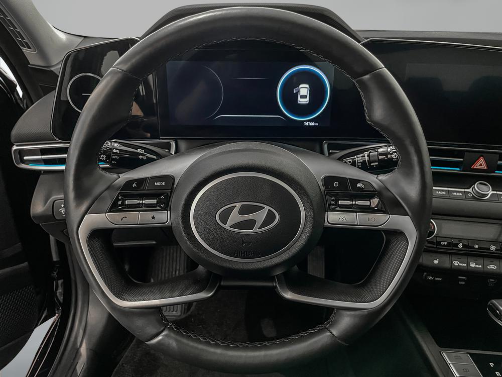 Hyundai Elantra Preferred Tech 2024 d’occasion à vendre - 14