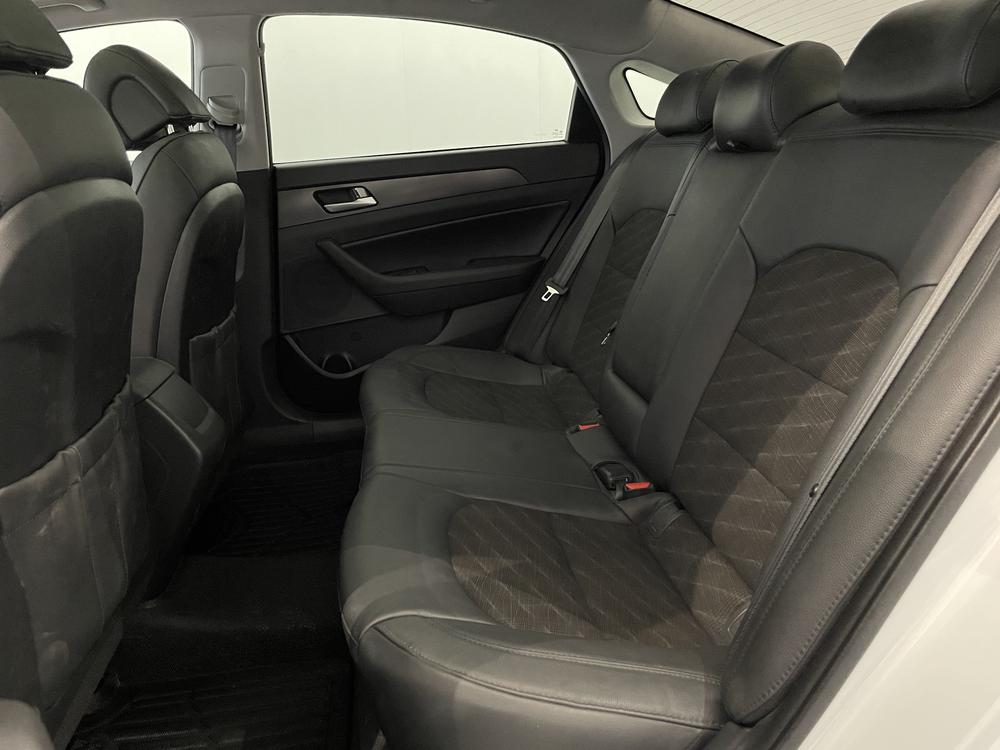 Hyundai Sonata Sport Tech 2016 d’occasion à vendre - 32