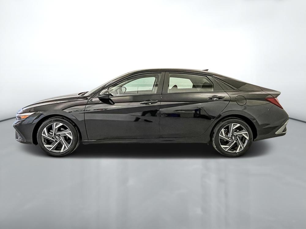 Hyundai Elantra Preferred Tech 2024 d’occasion à vendre - 4