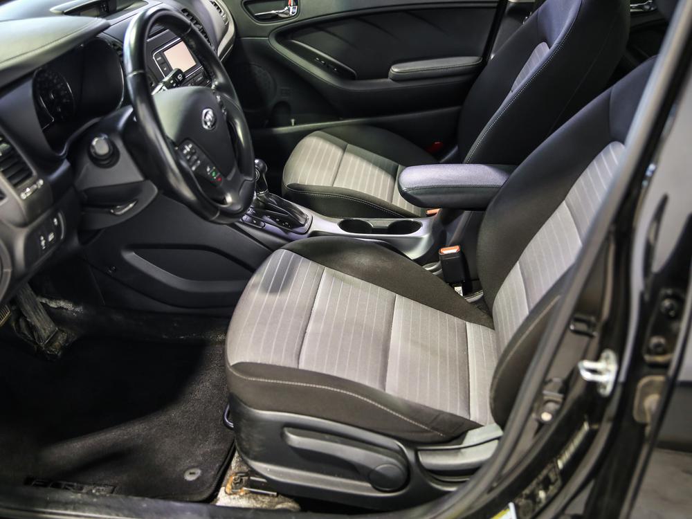 Kia 5 portes Forte EX 2014 d’occasion à vendre - 16