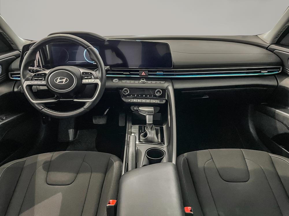 Hyundai Elantra Preferred Tech 2024 d’occasion à vendre - 9
