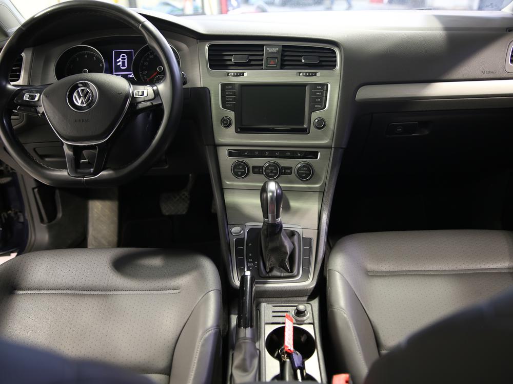 Volkswagen Golf Confortline 2016 d’occasion à vendre - 19