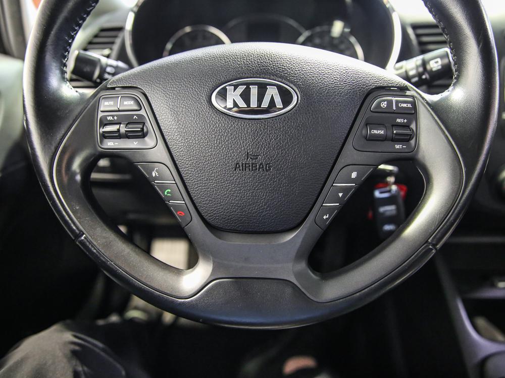 Kia 5 portes Forte EX 2014 d’occasion à vendre - 17