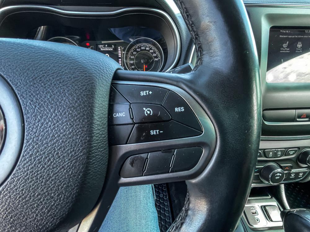 Jeep Cherokee North 2019 d’occasion à vendre - 17