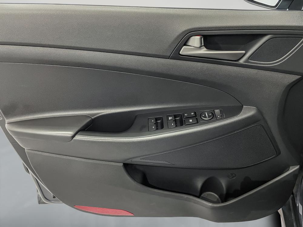 Hyundai Tucson 2.0L Traction 2018 d’occasion à vendre - 11
