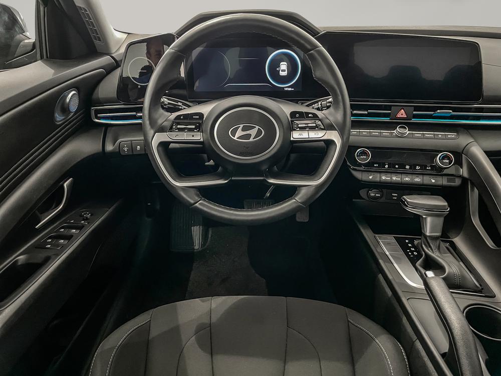Hyundai Elantra Preferred Tech 2024 d’occasion à vendre - 11