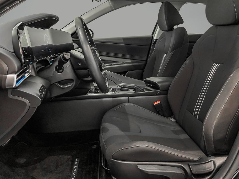 Hyundai Elantra Preferred Tech 2024 d’occasion à vendre - 13