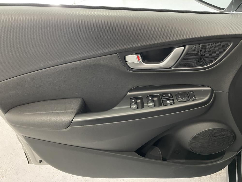 Hyundai Kona Preferred Sun & Leather AWD 2023 d’occasion à vendre - 12