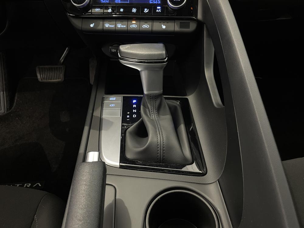 Hyundai Elantra Preferred Tech 2024 d’occasion à vendre - 28